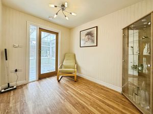 Photo 13- click for photo gallery